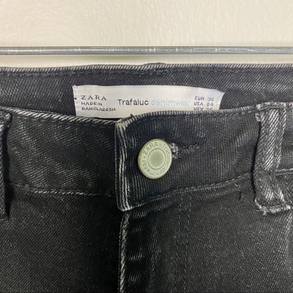 Zara Trafaluc Black Denim Shorts 4 - Picture 3 of 3